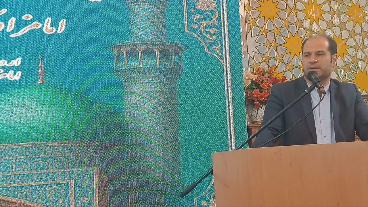 آئین تکریم و بزرگداشت امامزادگان و بقاع متبرکه استان مرکزی در شهرستان خمین برگزار شد