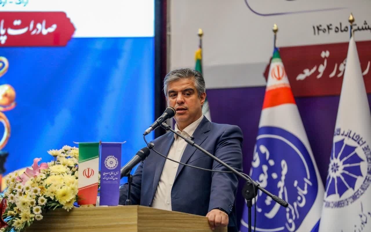 استاندار: استان مرکزی نهمین صادرکننده کشور است/ صادرات 1.6 میلیارد دلاری