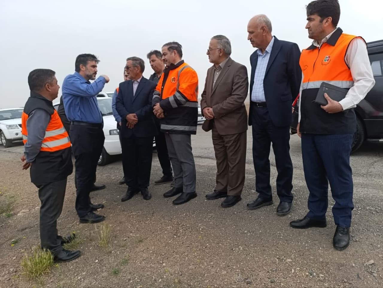 بازدید معاون وزیرورئیس سازمان  راهداری حمل و نقل جاده‌ای کشور،به اتفاق ابوالفضل قاسمی فرماندار ،مهندس جلالی نماینده مردم شریف دلیجان و محلات، مدیرکل راهداری استان و رئیس راهداری شهرستان جهت احداث زیرگذرجاده سلفچگان دلیجان تقاطع روستای راوه وشرکت گاز