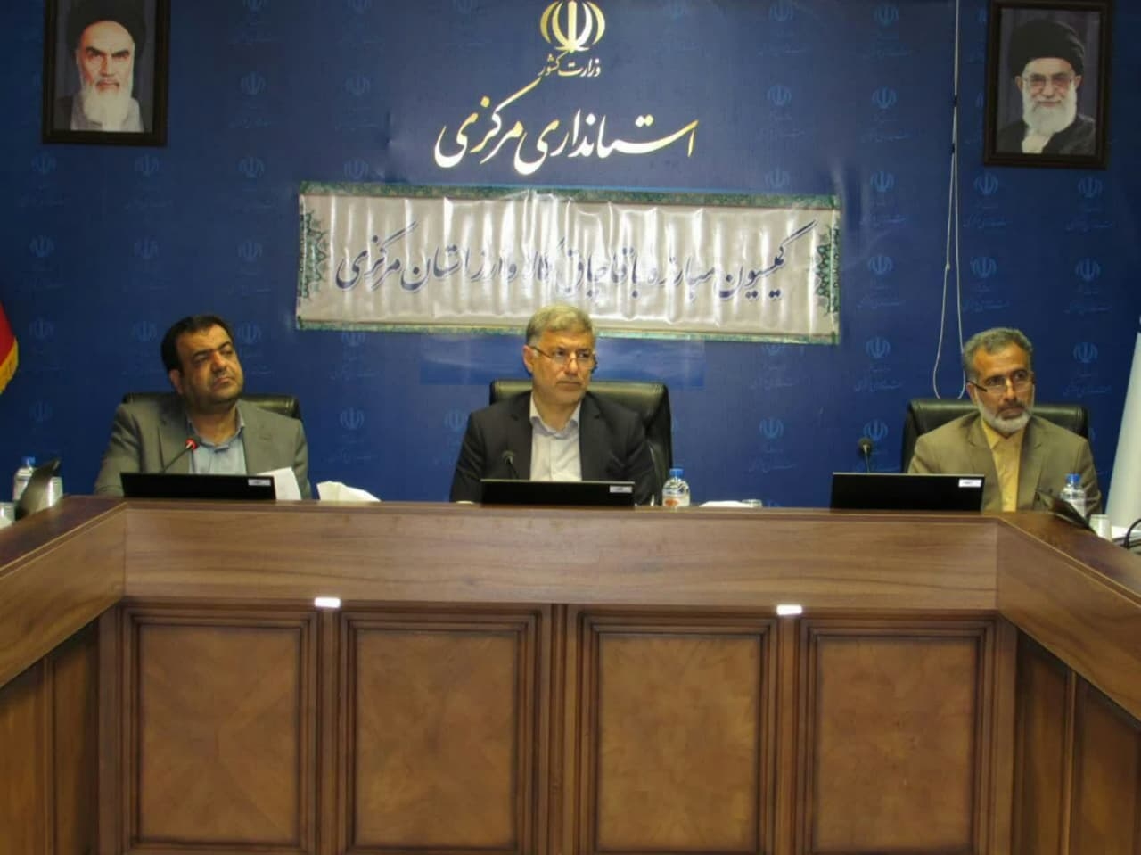 برگزاری دومین جلسه کمیسیون مبارزه با قاچاق کالا و ارز استان در سال 1404