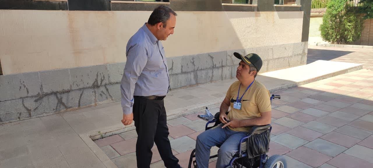 ملاقات مردمی و دیدار چهــره به چهره با فرماندار