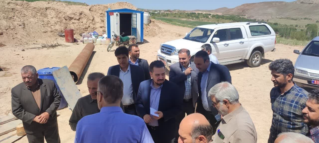 بازدید فرماندار از روستای علیشار از توابع بخش خرقان در راستای رفع مشکلات روستا