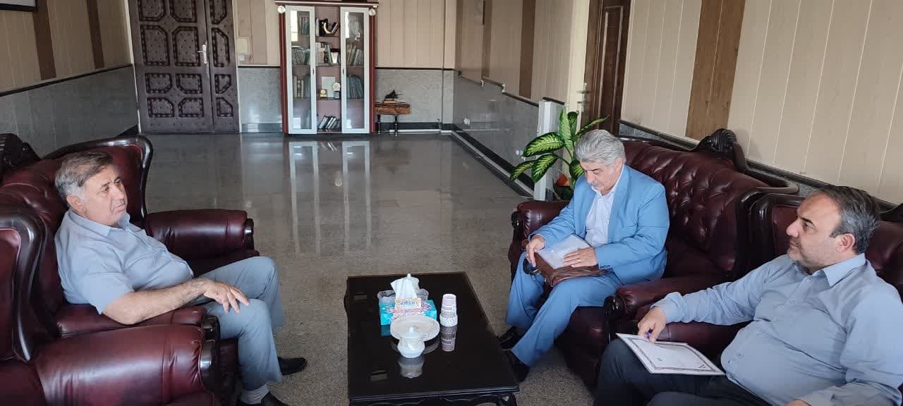 ملاقـات مردمی و دیدار چهره به چهره