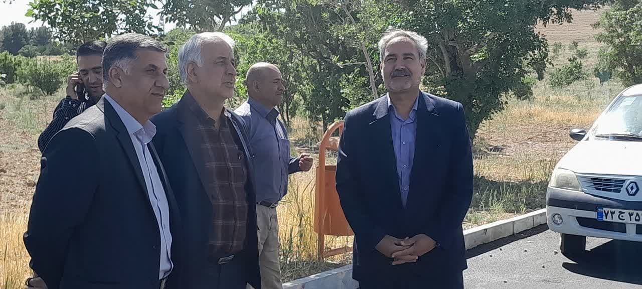 بازدید مهندس سلیمانی سرپرست دفتر امور شهری و شوراهای استانداری مرکزی از بوستان تفریحی بانوان شهیده، میدان یادگار امام (ره) ، بلوار شهید آیت‌الله رئیسی
