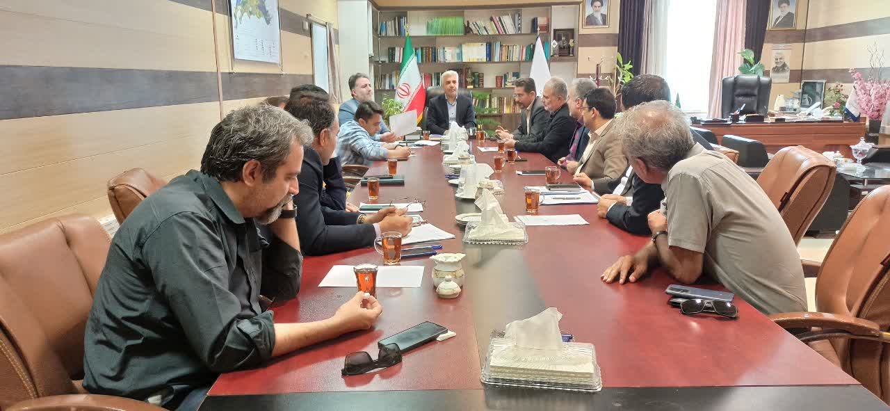 جلسه بررسی مشکلات پروژه کتابخانه مرکزی اراک برگزار شد.