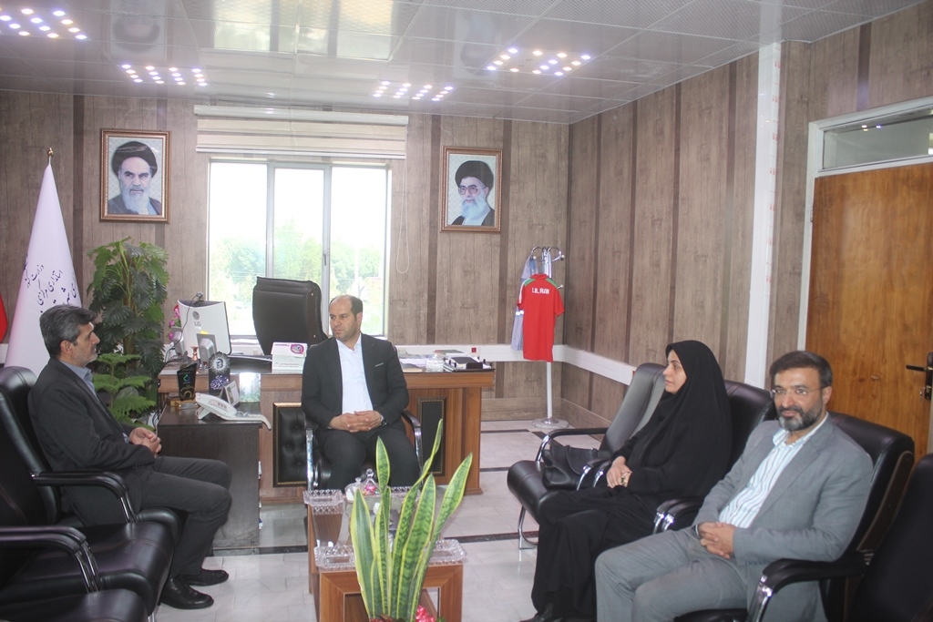 نشست مدیر کل جدید فرهنگ و ارشاد اسلامی استان با فرماندار شهرستان خمین برگزار شد