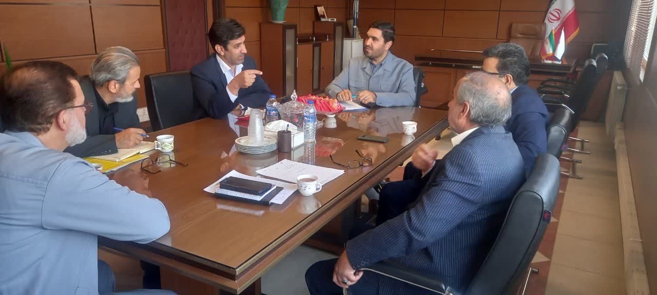 🔻جلسه پیگیری تصمیم نامه فی‌مابین شرکت گاز و اداره کل آموزش و پرورش استان مرکزی برگزار شد.

🔹جلسه پیگیری تصمیم نامه فی‌مابین شرکت گاز و اداره کل آموزش و پرورش استان  به ریاست علیرضا ملک جانی سرپرست دفتر مدیریت عملکرد، بازرسی ،امورحقوقی و ارتباطات مردمی استانداری مرکزی و با حضور اعضای مربوطه برگزار و درخصوص مسایل مربوطه تصمیمات لازم اتخاذ گردید.