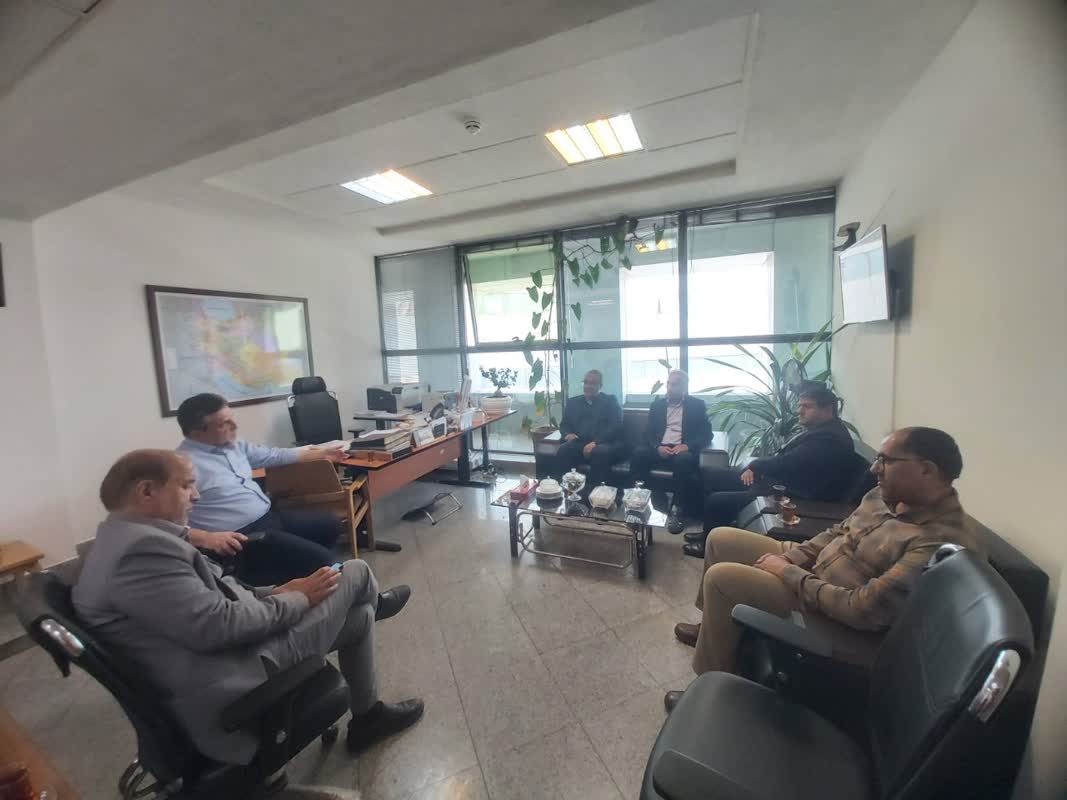 ♦️بررسی راهکارهای ارتقاء زیرساخت‌های راه و بهسازی بافت‌های فرسوده در دیدار با مدیرکل بودجه وزارت راه و شهرسازی