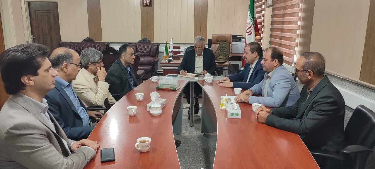 دیدار رئیس دانشکده علوم پزشکی ساوه و زرندیه با سرپرست فرمانداری شهرستان زرندیه