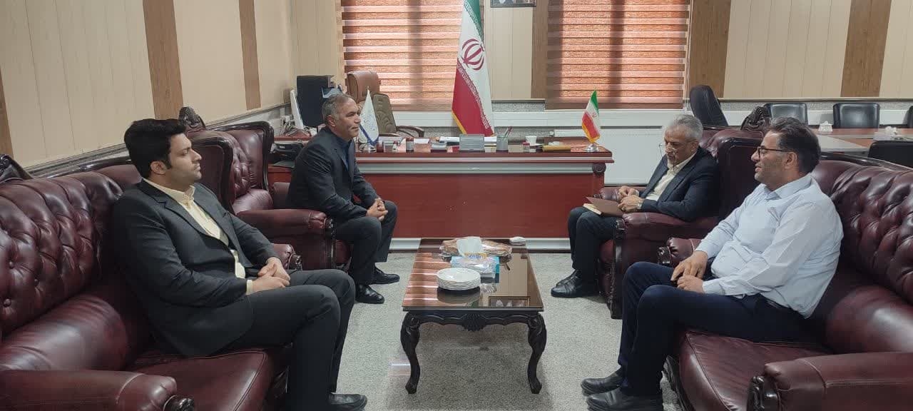 دیدار رئیس و مهندسین دفتر نظام مهندسی زرندیه با سرپرست فرمانداری