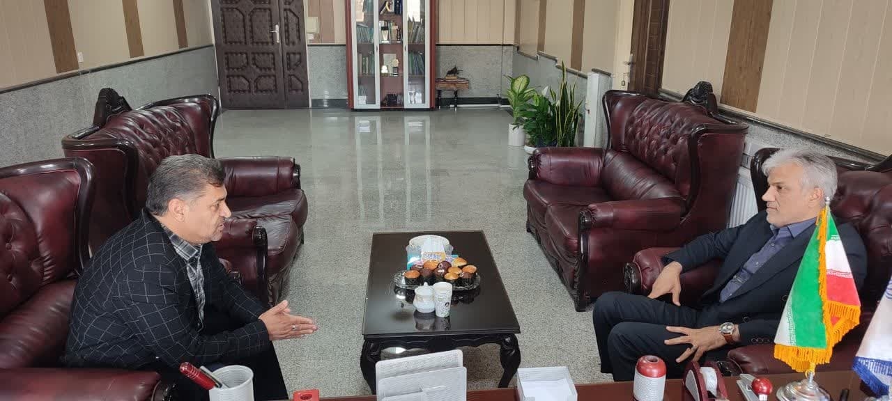 دیدار رئیس اداره ورزش و جوانان شهرستان زرندیه با سرپرست فرمانداری