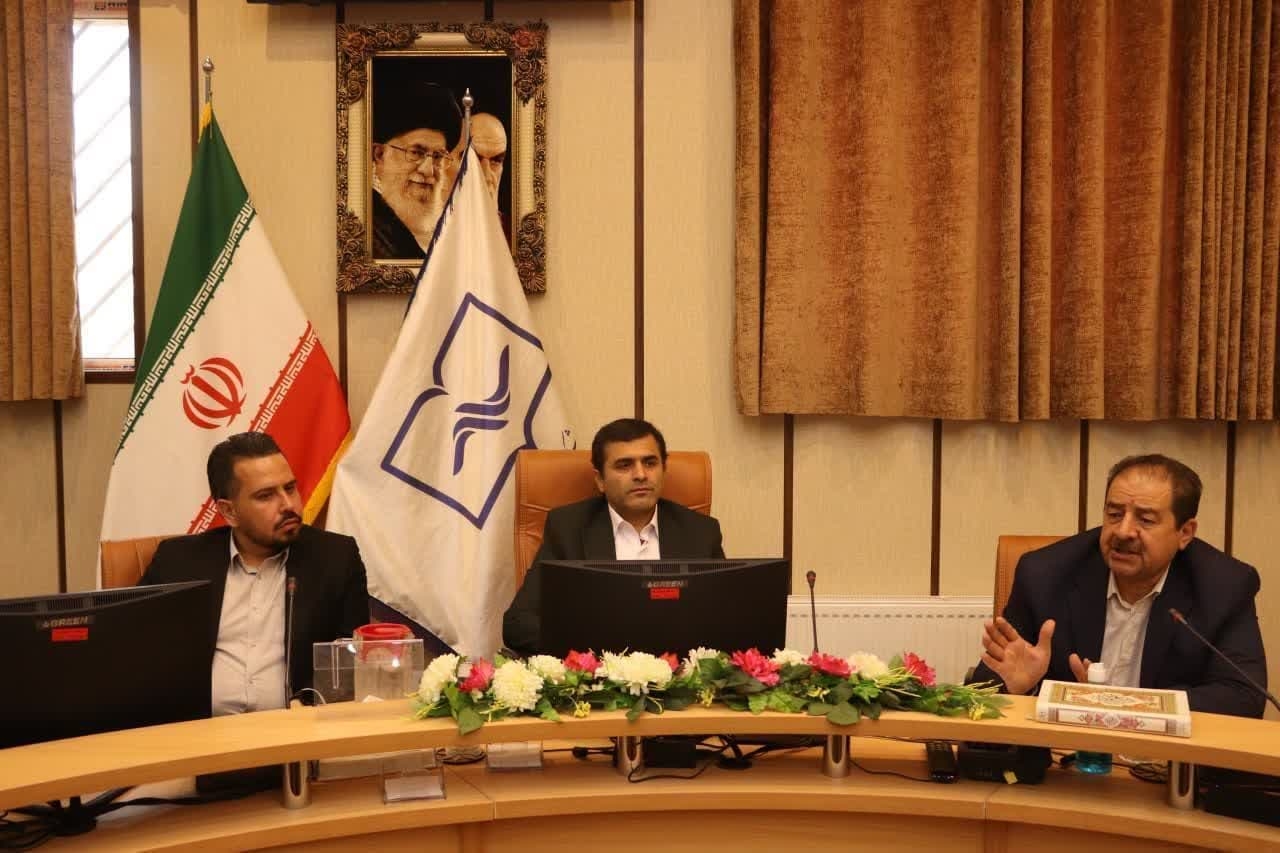 برگزاری جلسه مشترک کمیته پیشگیری از آنفلوآنزای پرندگان در شهرستان‌های ساوه و زرندیه