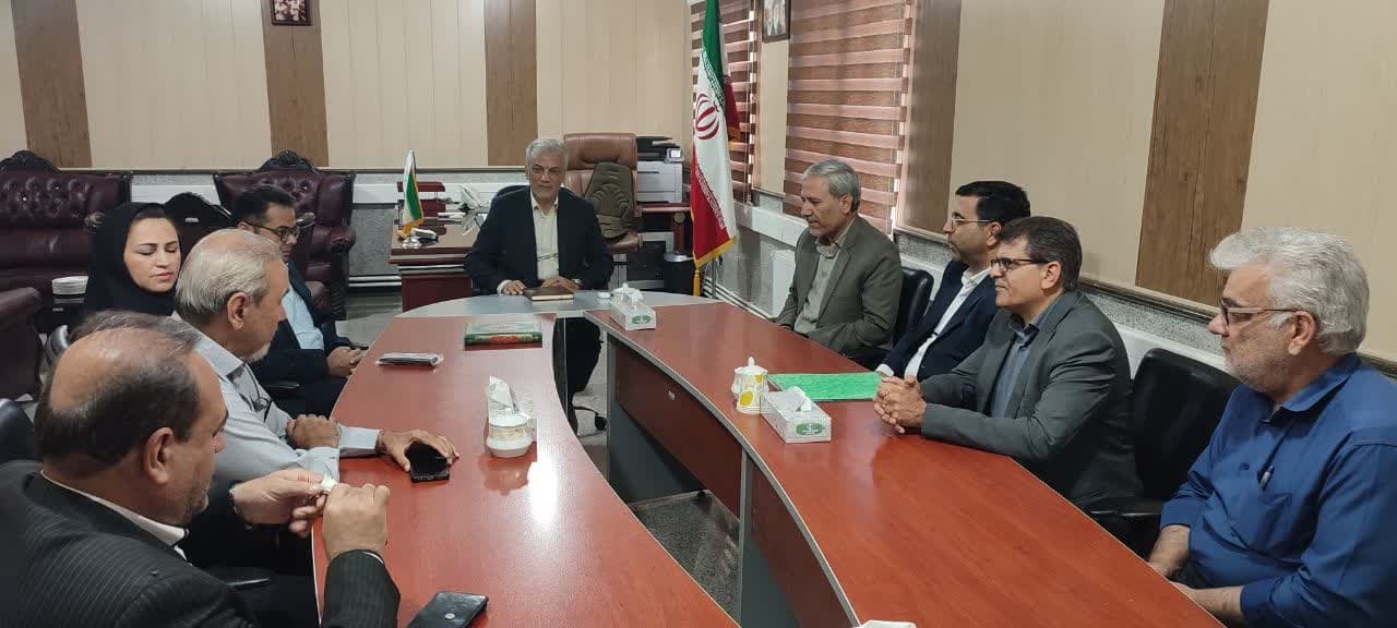 دیدار رؤسای ادارات کار، رفاه و تامین اجتماعی با سرپرست فرمانداری زرندیه
