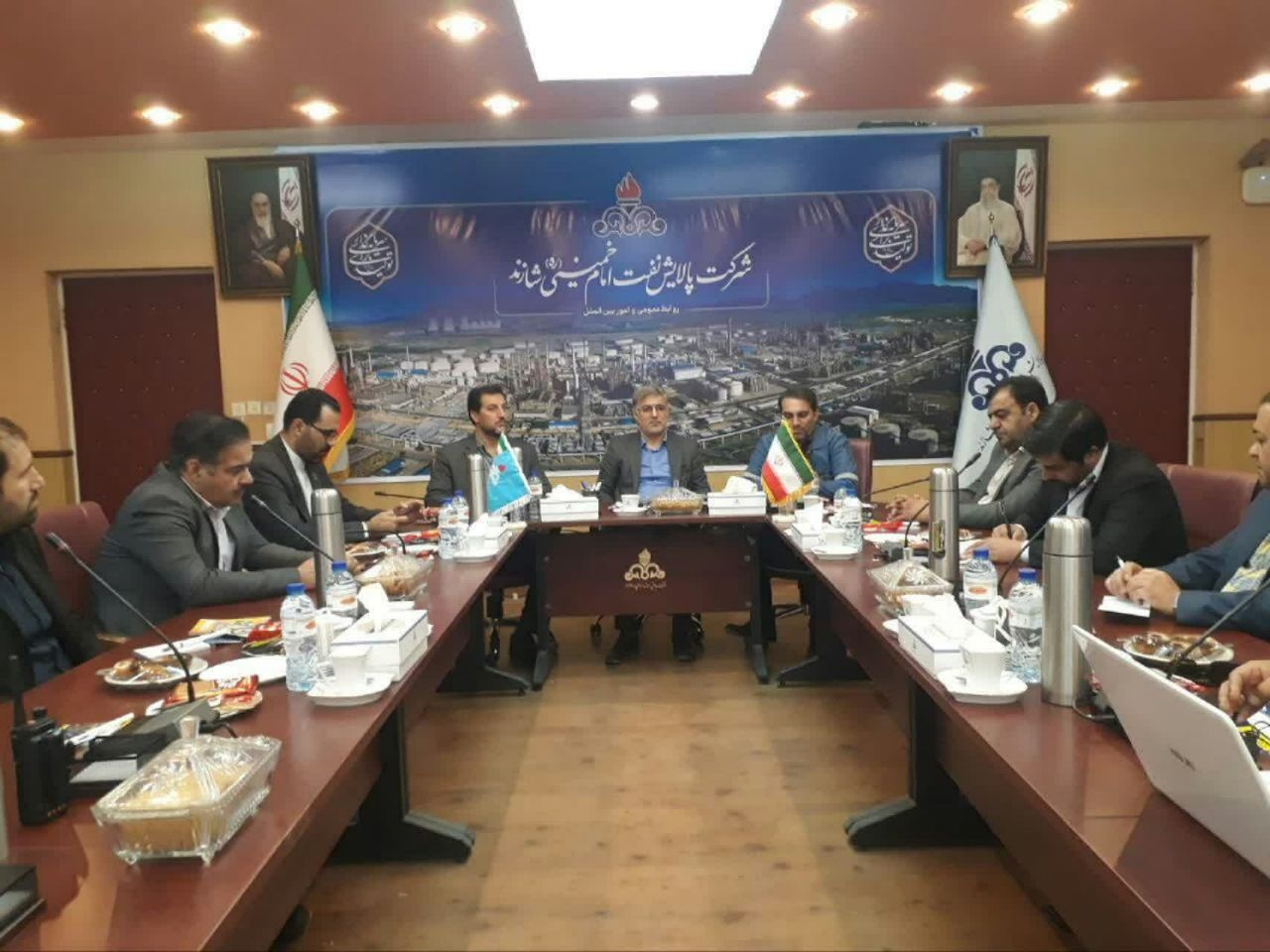 بازدید میدانی معاون سیاسی، امنیتی و اجتماعی استانداری مرکزی از محورهای مواصلاتی و پالایشگاه شازند با حضور مدیرکل پدافند غیرعامل استان