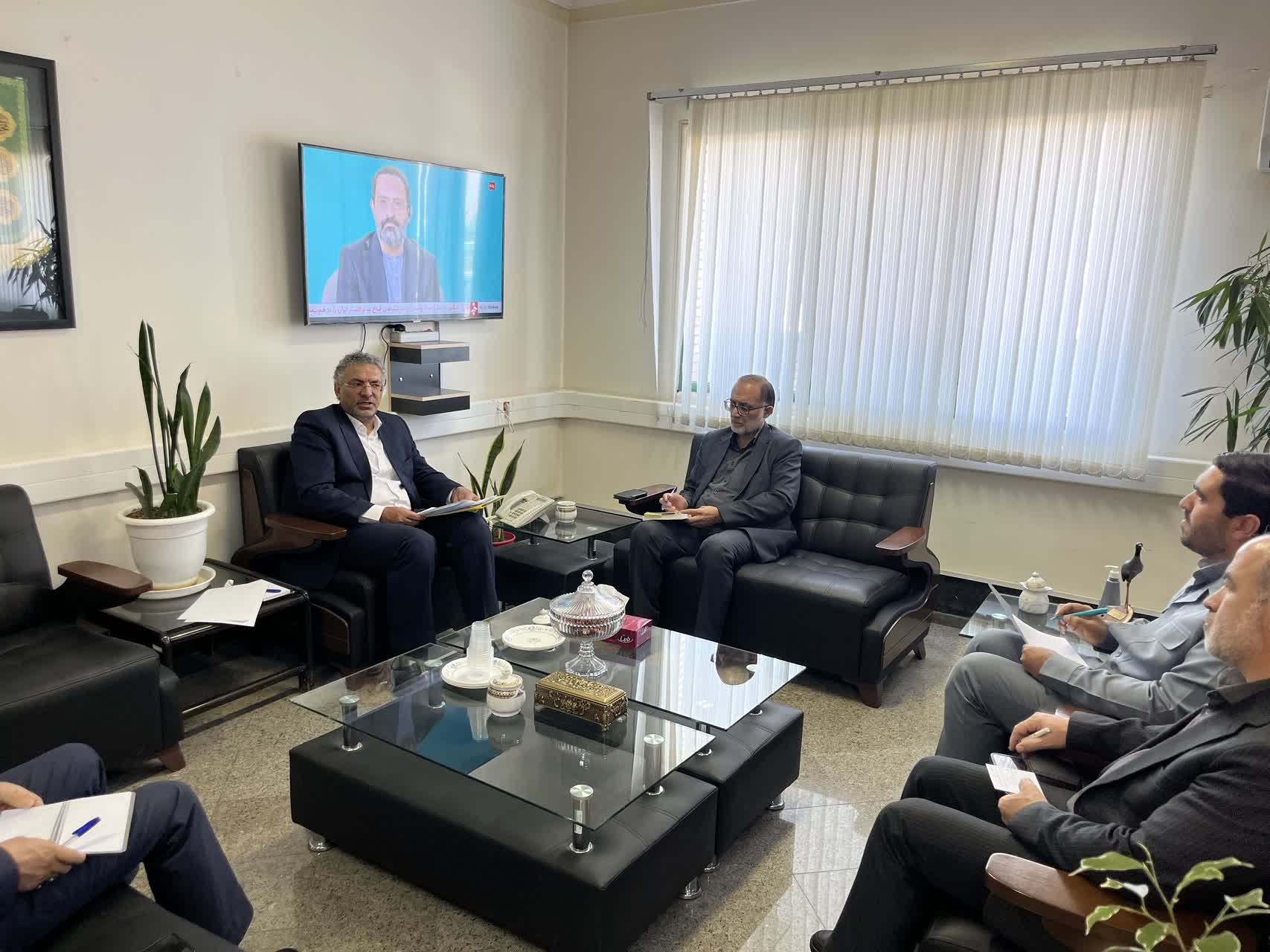 🔻جلسه (۱) کارگروه سلامت اداری و صیانت از حقوق مردم استانداری مرکزی در سال ۱۴۰۴ برگزار شد.

🔹جلسه (۱) کارگروه سلامت اداری و صیانت از حقوق مردم استانداری مرکزی در سال ۱۴۰۴ به ریاست علی میرزایی ، معاون توسعه مدیریت و منابع استانداری مرکزی و با حضور اعضای مربوطه برگزار گردید.