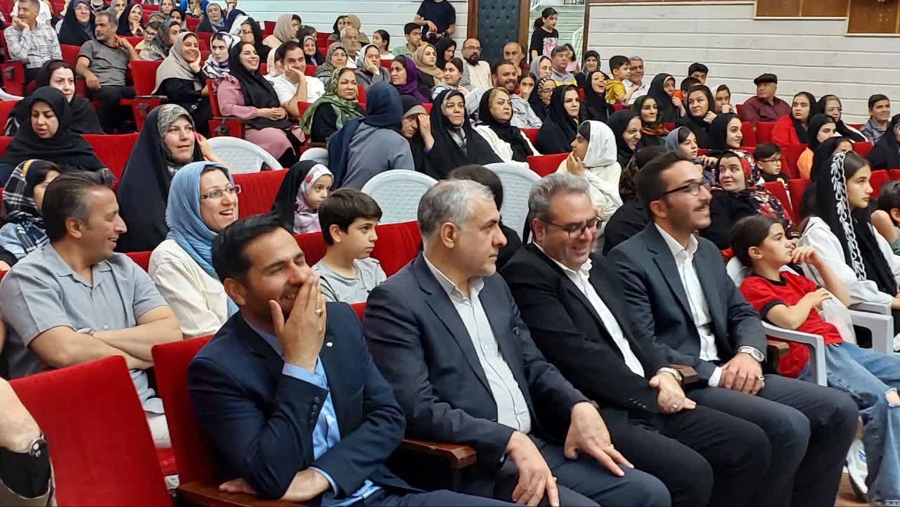 جشن بزرگ نشاط اجتماعی در محلات برگزار شد.