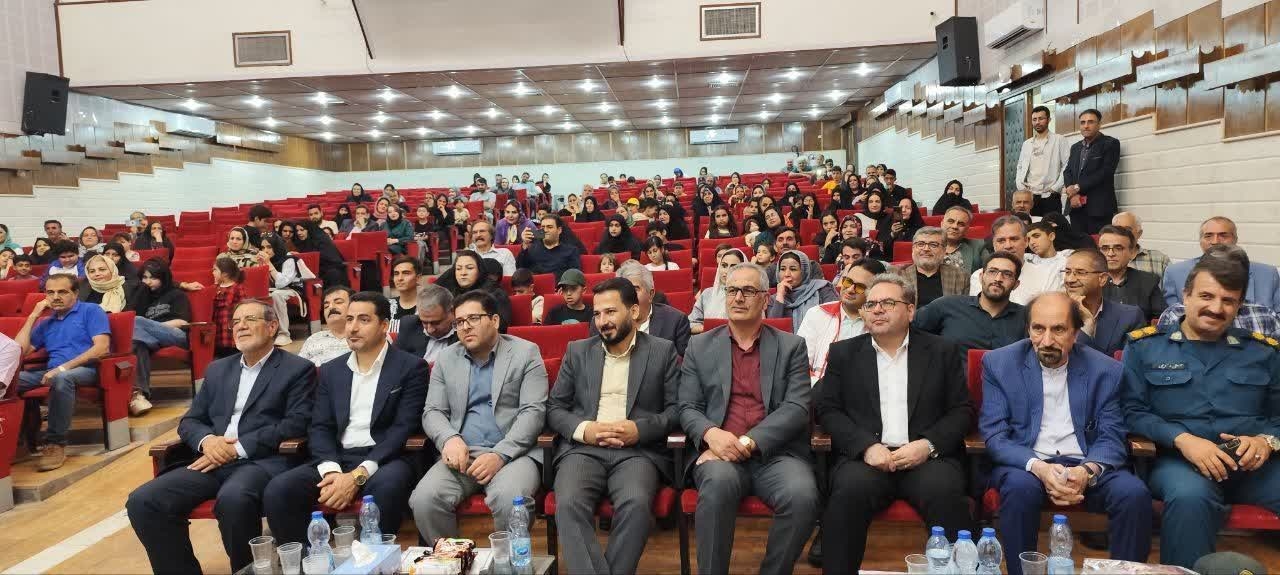 جشن نسیم‌ مهر و حمایت از خانواده زندانیان در محلات برگزار شد.