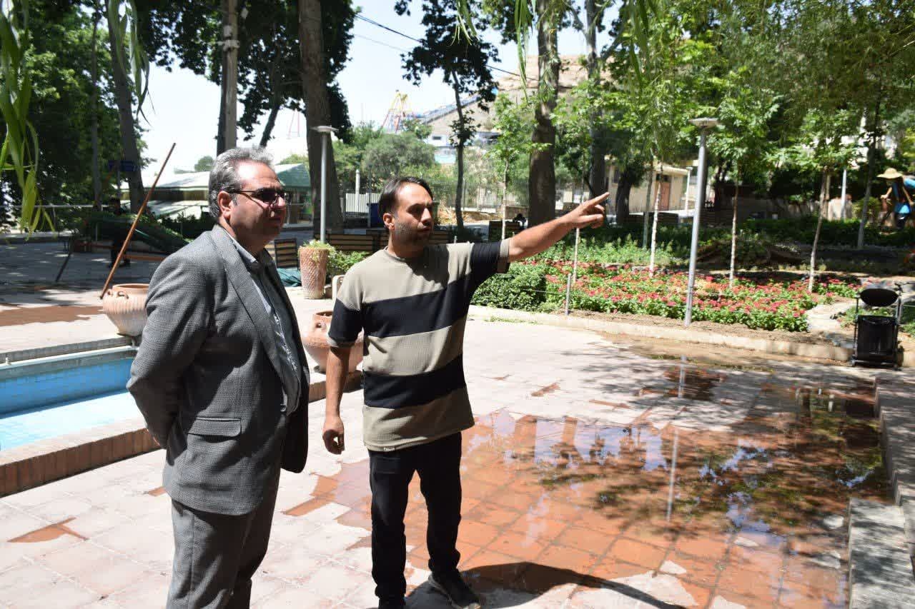 بررسی میدانی فرماندار شهرستان محلات از روند آماده‌سازی محل برگزاری جشنواره روز ملی گل و سومین آیین نکوداشت روز محلات