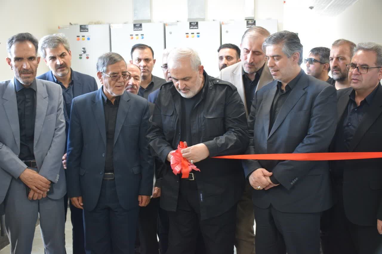 افتتاح یکی از بزرگ‌ترین نیروگاه‌های خورشیدی کشور در محلات.