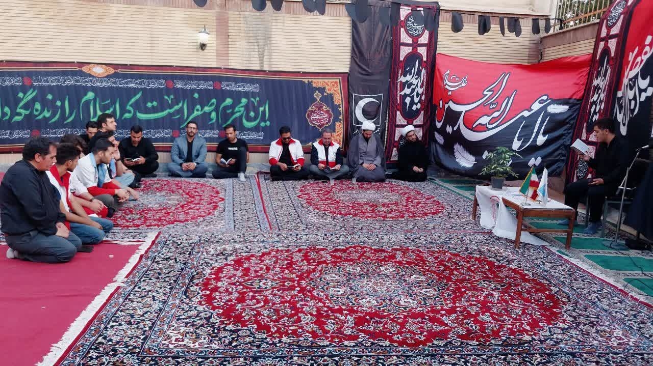 برگزاری مراسم سوگواری اعضای جمعیت هلال‌احمر شهرستان محلات با حضور فرماندار