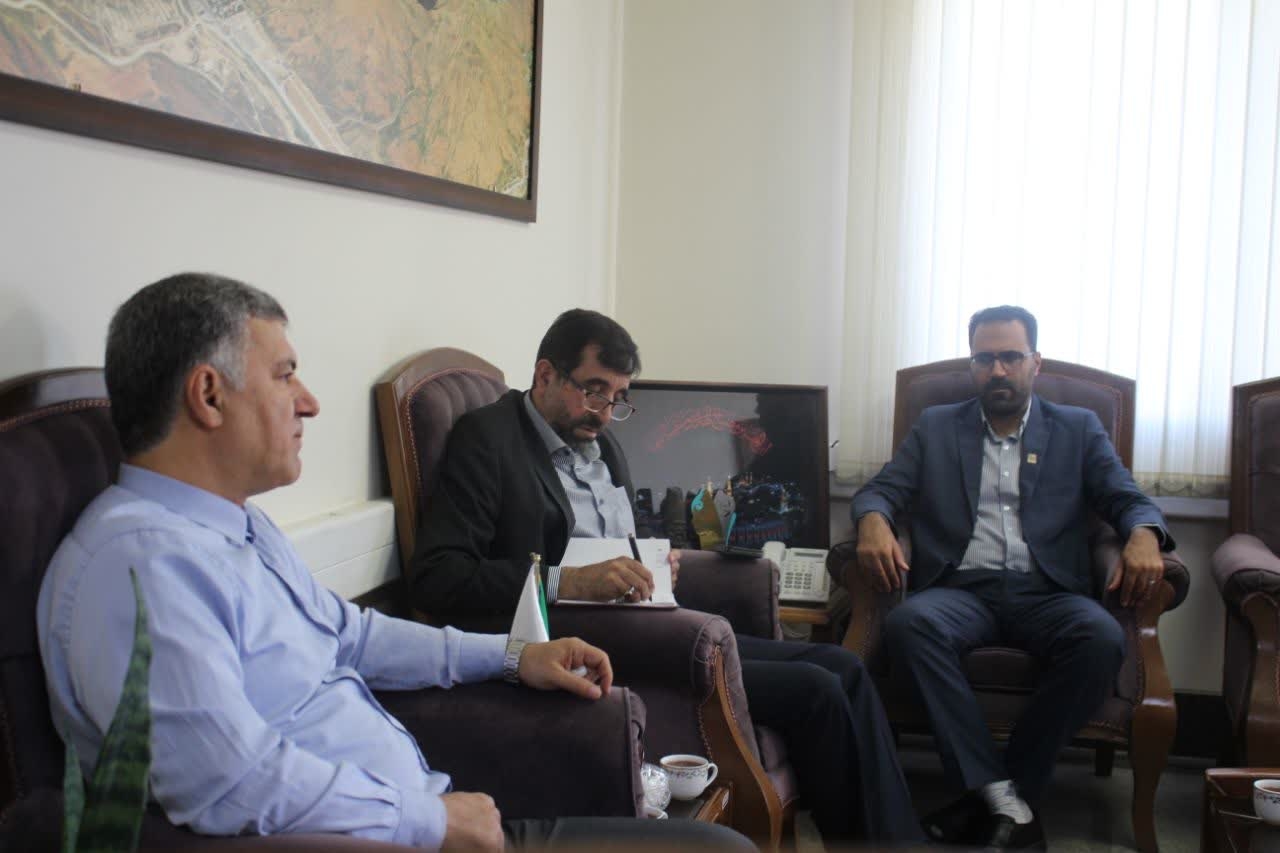 برگزاری نشست تخصصی با محوریت الزامات پدافند غیرعامل و تاب‌آوری مراکز درمانی در استان مرکزی