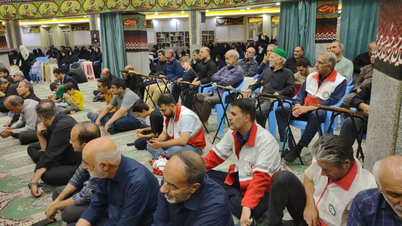 به مناسبت قدر دانی از مقام شامخ شهدای جنگ تحمیلی رژیم سفاک صهیونیستی و آمریکای جنایتکار 

 آیین بزرگداشت و یاد بود شهادت جمعی از فرماندهان عالی رتبه، دانشمندان هسته‌ای ، دیگر هموطنان ميهن عزیز ایرانی اسلامی و شهدای شهرستان دلیجان 

♦️با حضور مردم قدرشناس شهرستان دلیجان خانواده معظم شهدا ومسولین شهرستان برگزارشد 

روز  شنبه 7 تیر ماه