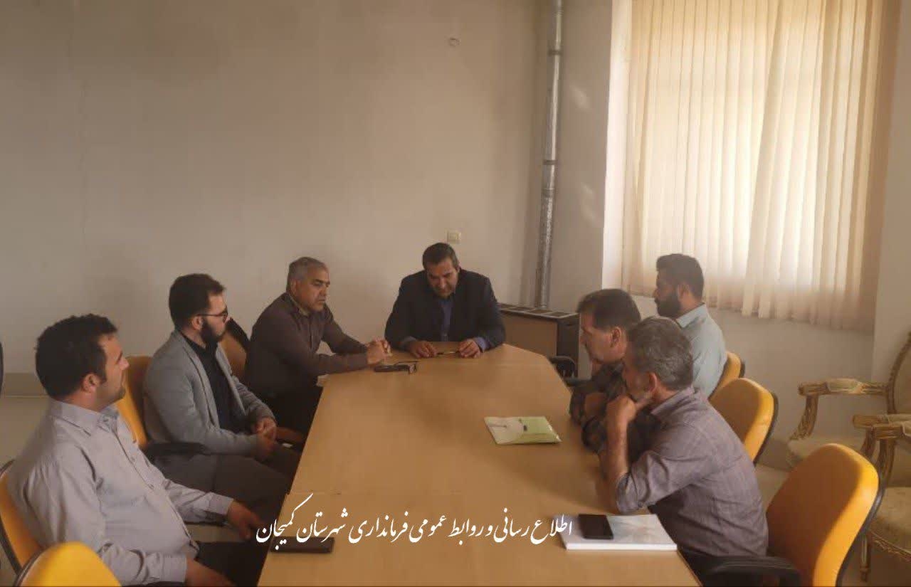 🔻بررسی مسائل مدیریت شهری با حضور فرماندار در جلسه شورای اسلامی شهر کمیجان