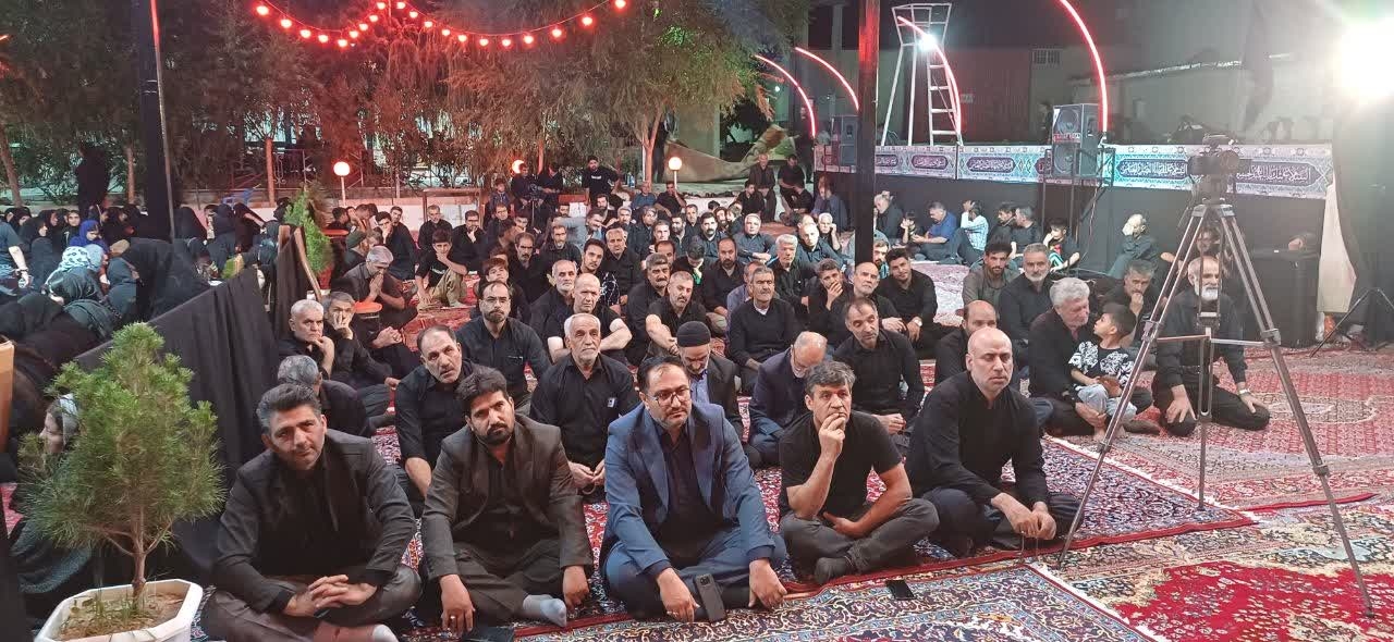 حضور فرماندار شهرستان خنداب در نهمین شب عزاداری دهه دوم محرم هیئت‌الزهراء (س) در مجتمع کشت و صنعت پاکدشت لجور