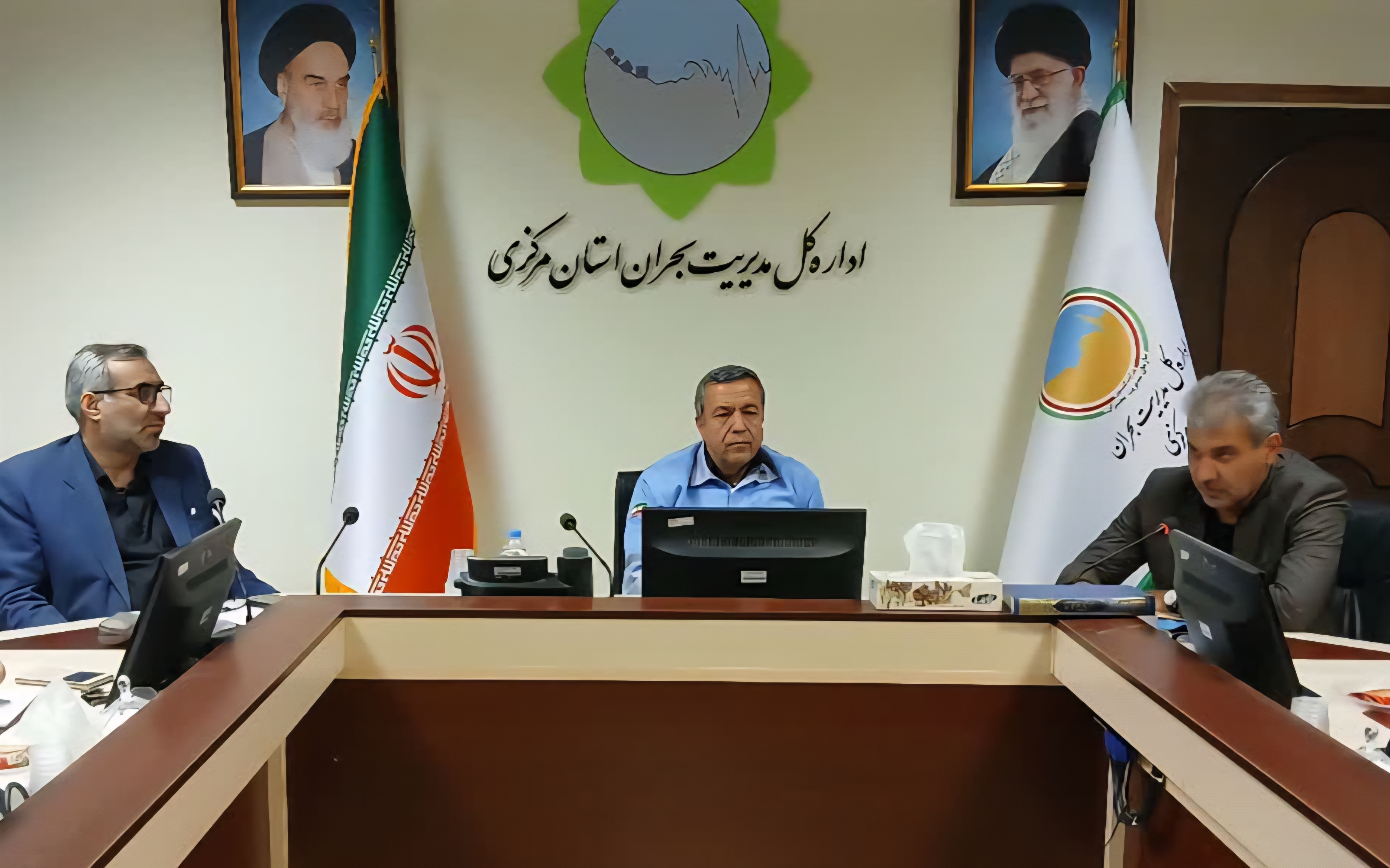 جلسه کارگروه اضطرار گرد و غبار برگزار شد