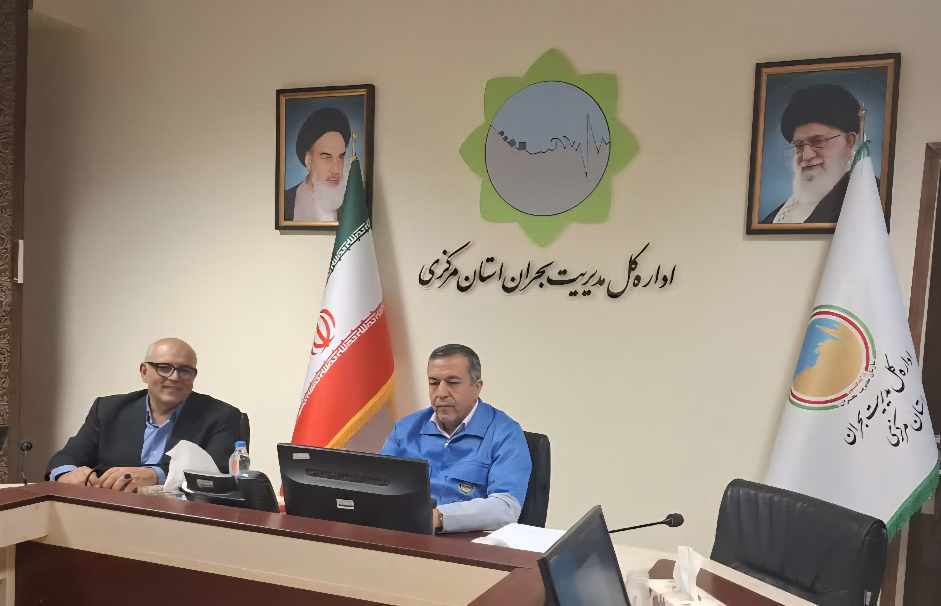 🔹 نشست مشترک فی مابین ادارات کل مدیریت بحران و مدیران روابط‌عمومی استانداری های سراسر کشور
🔹این نشست به صورت وبینار  در استان مرکزی  باحضور  مدیر کل مدیریت بحران استان مرکزی و مدیرکل روابط عمومی، در سالن جلسات ستاد فرماندهی مدیریت بحران  برگزار گردید.

یکشنبه ۲۹ تیر ۱۴۰۴